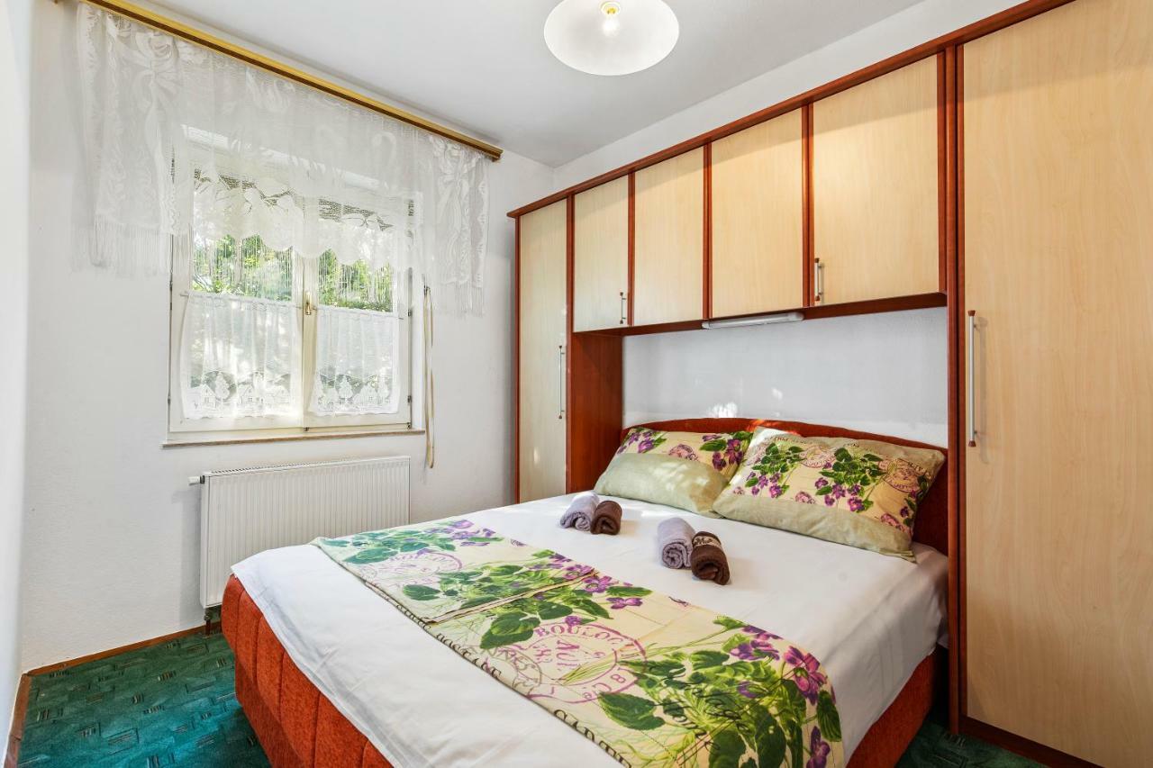 Ruza Apartment Сен Екстериор снимка